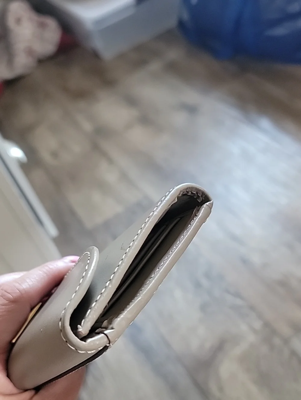 Dooney & Bourke Taupe Leather Continental Clutch Wallet